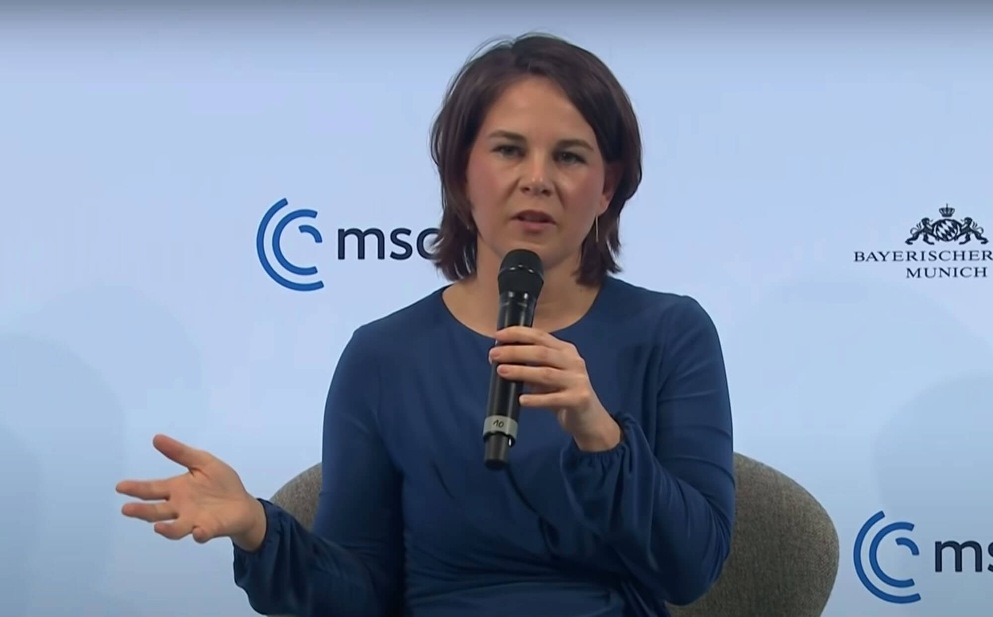 Art for What Makes Foreign Policy “Feminist”?.